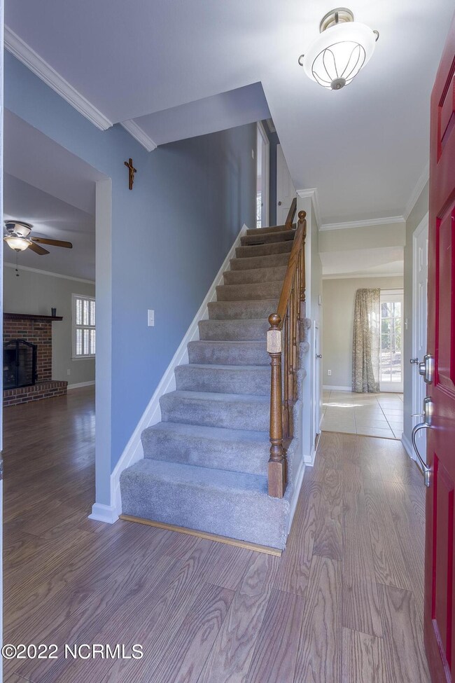 702 Ireland Ct, Jacksonville, NC 28546 - photo 6