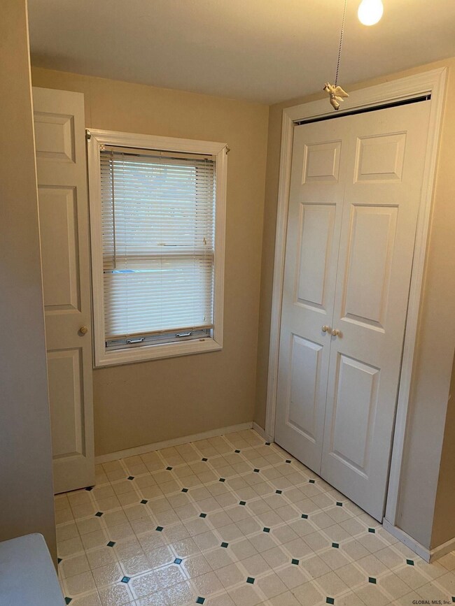 56 New York Ave, Rensselaer, NY 12144 - photo 5