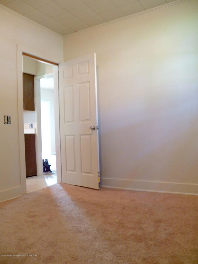 05 Back Bedroom