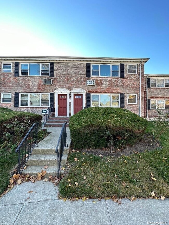 150-14 Jewel Ave unit 53A, Flushing, NY 11367 - photo 2