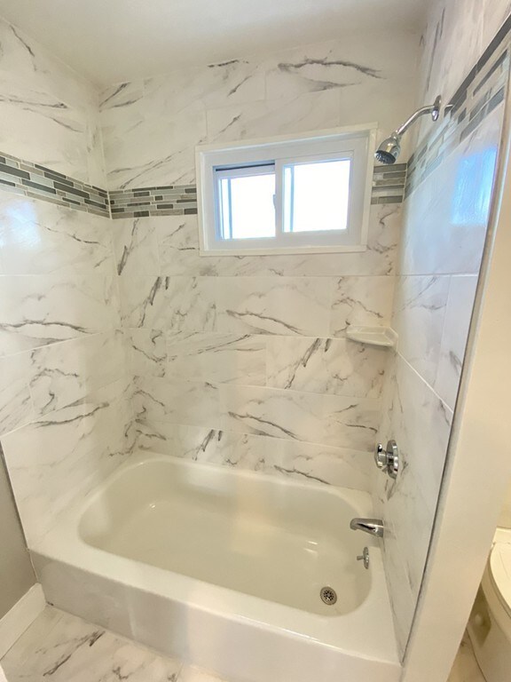 37 Murray St, Lynn, MA 01905 - photo 3