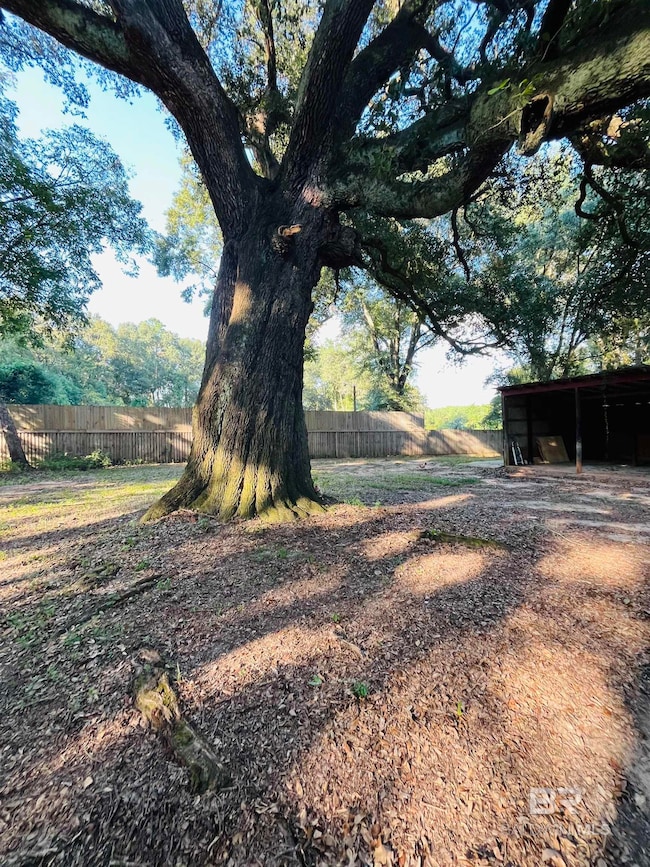 24561 Peavy Ln, Robertsdale, AL 36567 - photo 3