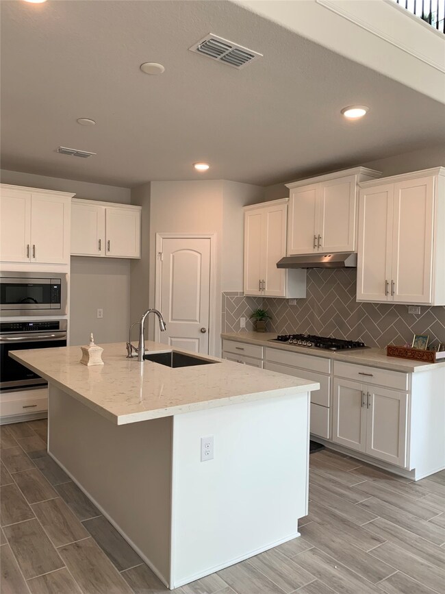 24203 Ayers Smith Trail, Richmond, TX 77469 - photo 6