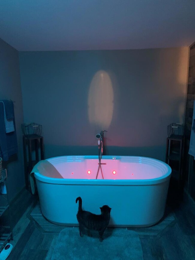 1014 E Southern Ave, Bucyrus, OH 44820 - photo 2