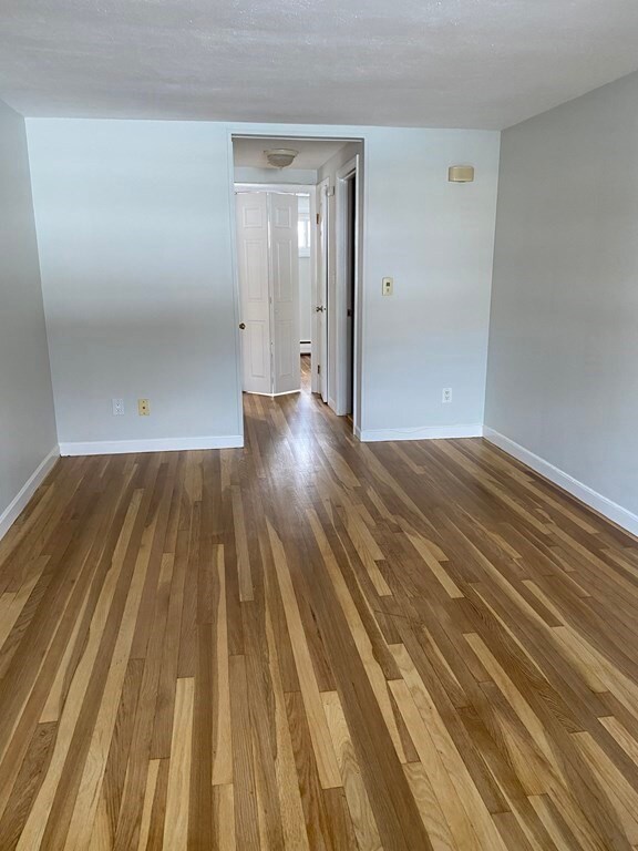 107 Vernon St unit A, Wakefield, MA 01880 - photo 3