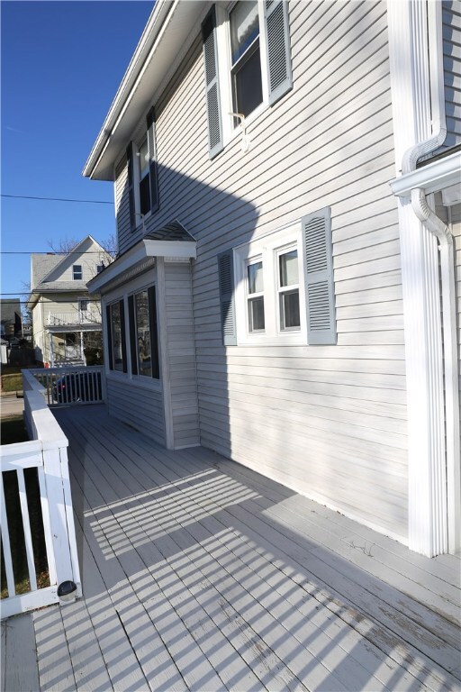 64 Strathmore Rd, Cranston, RI 02905 - photo 3