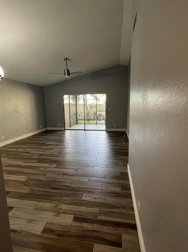 5698 Dewberry Way, West Palm Beach, FL 33415 - photo 4