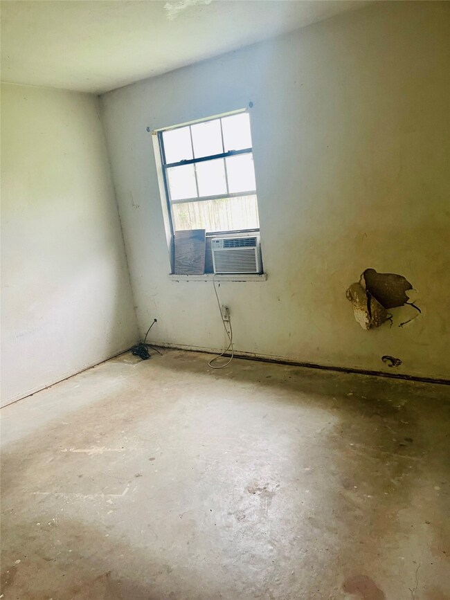 24106 Jumping Jay Ln, Hockley, TX 77447 - photo 7