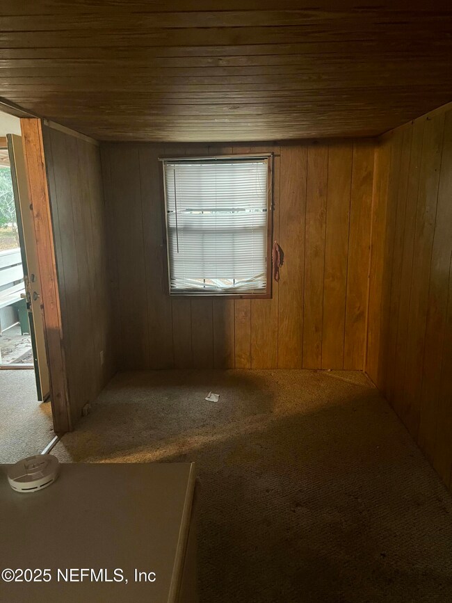 Dining/Bonus Room