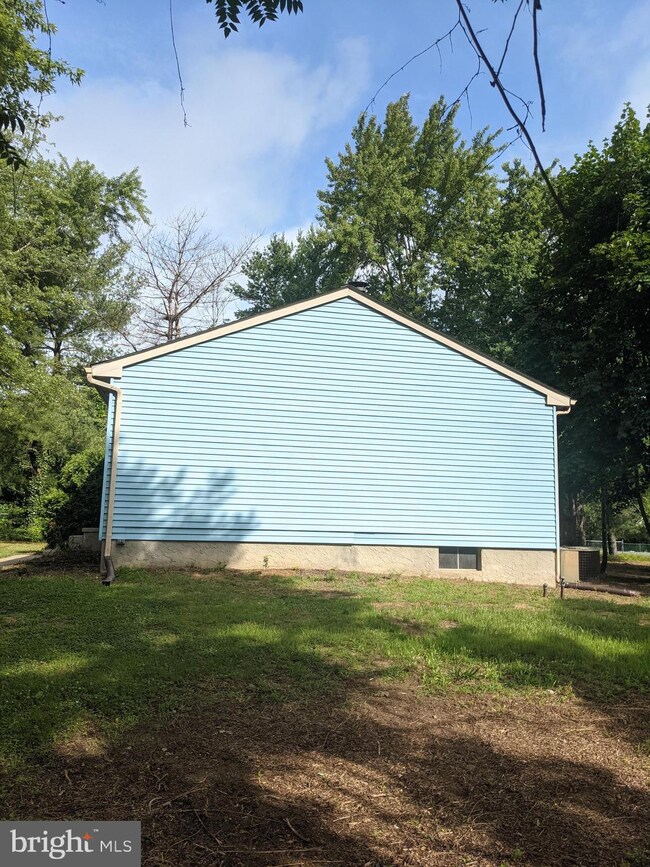 101 Monroe Ave, Mantua, NJ 08051 - photo 5