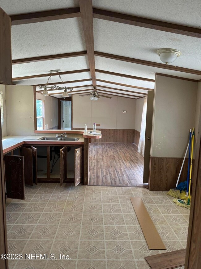 338404711_625211036108944_40102181208881