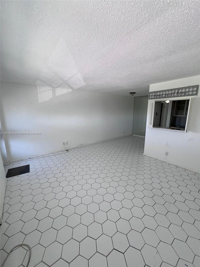 89 Berkshire D, West Palm Beach, FL 33417 - photo 7