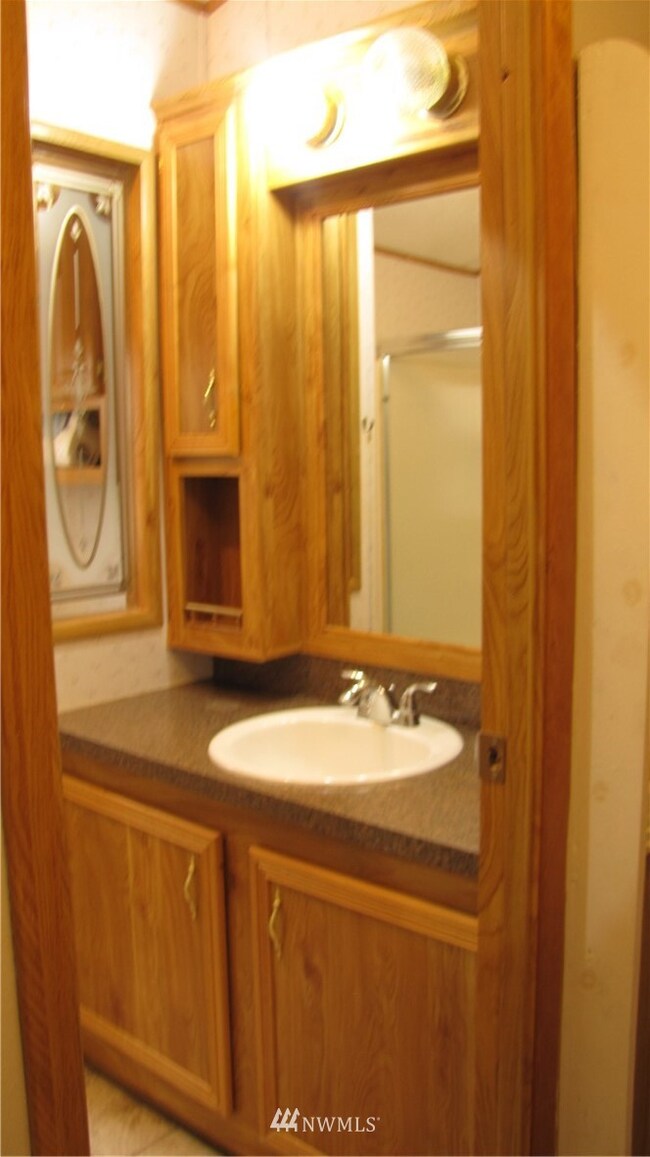 51 E Angus Ct, Shelton, WA 98584 - photo 2