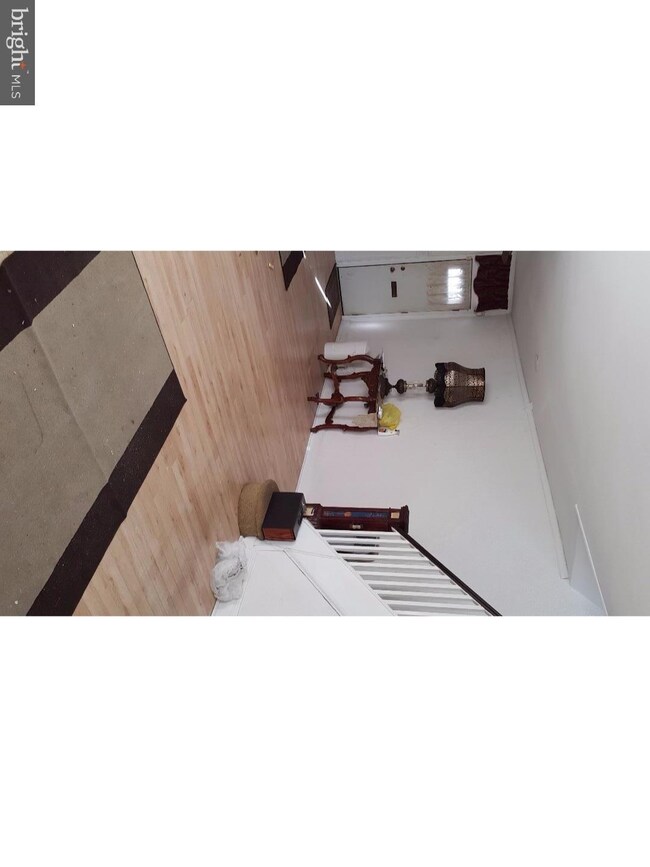 342 E Airy St, Norristown, PA 19401 - photo 6