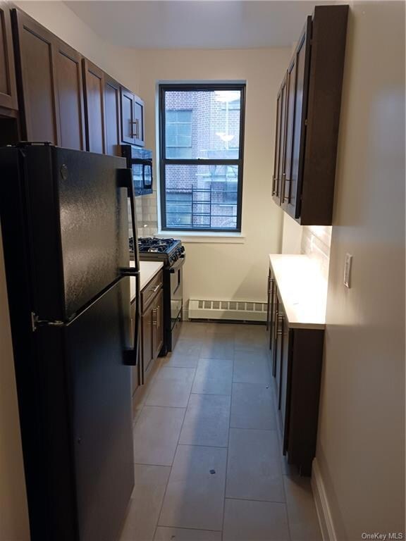 943 Teller Ave unit 3A, Bronx, NY 10451 - photo 2