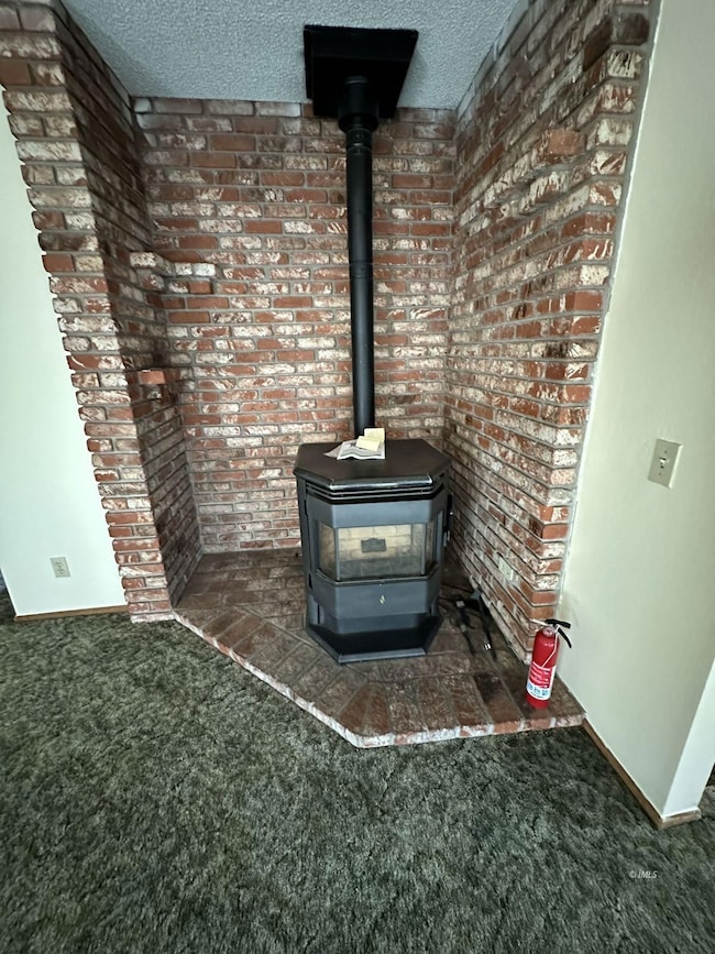Peet Stove