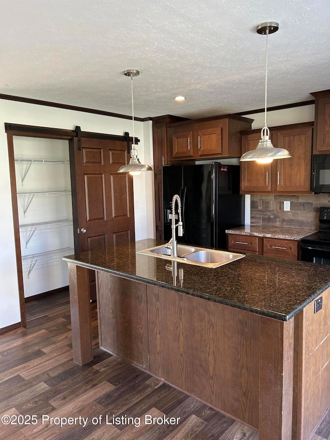 53 Central Ave N, Dunn Center, ND 58626 - photo 5