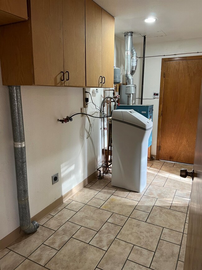 444 1/2 Osage Cir, Grand Junction, CO 81504 - photo 6