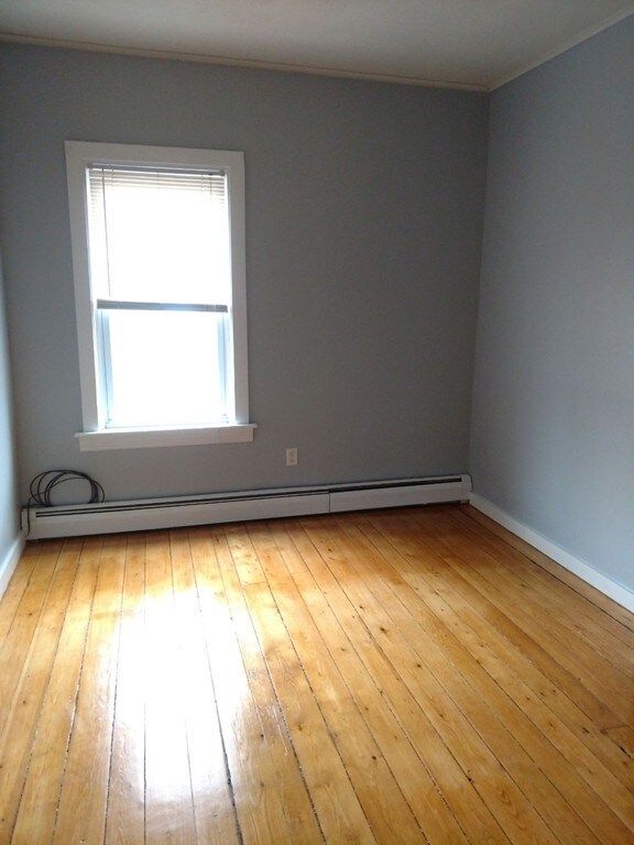 253 Buffinton St unit 2, Fall River, MA 02721 - photo 6