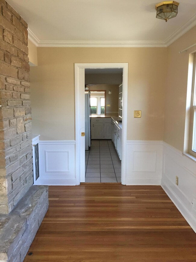 1730 Living Room 3