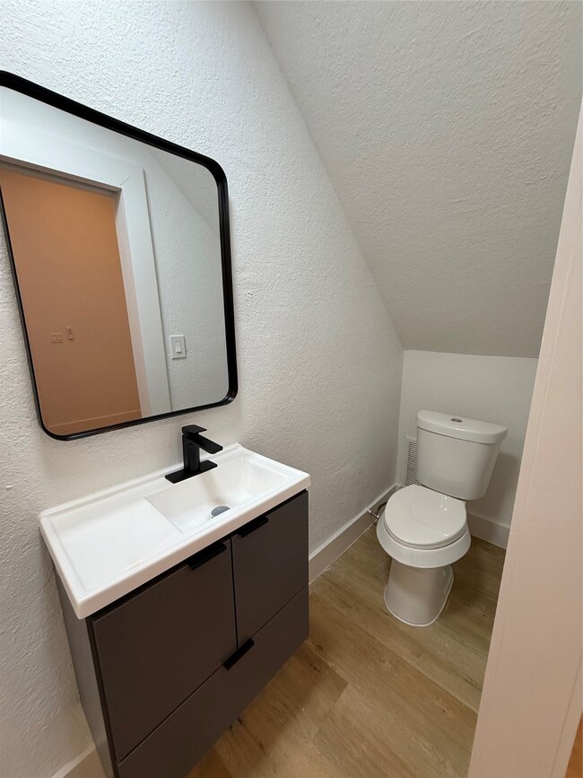 1118 Wyoming St A St unit A, San Antonio, TX 78203 - photo 7