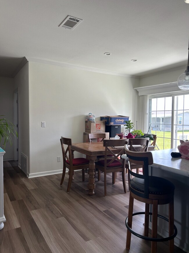 34894 Minnow Ln, Zephyrhills, FL 33541 - photo 5