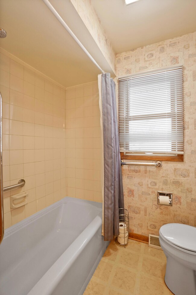 707 211th Place, Dyer, IN 46311 - photo 7