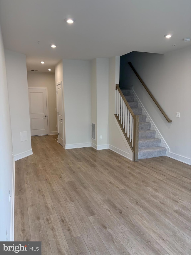 21754 Dollis Hill Terrace unit 193, Ashburn, VA 20148 - photo 3