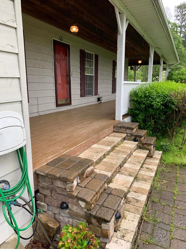 696 Denton Phelps Rd, Somerset, KY 42501 - photo 5