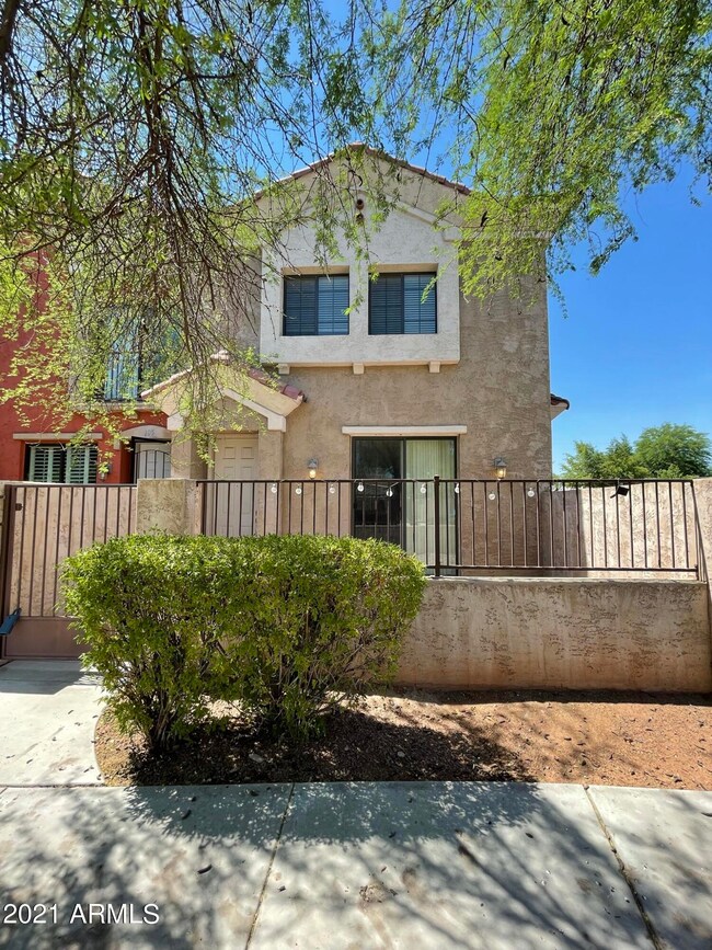 1950 N Center St unit 106, Mesa, AZ 85201 - photo 2