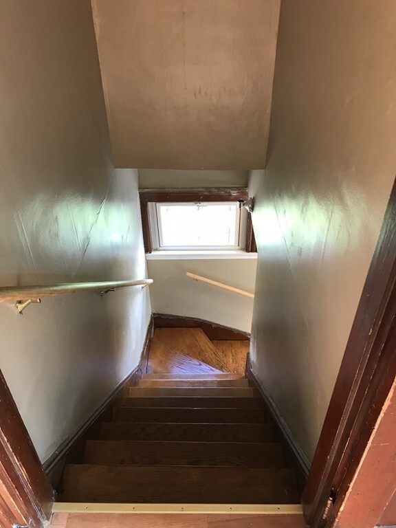 6-8 Heathcote St unit 2, Roslindale, MA 02131 - photo 3