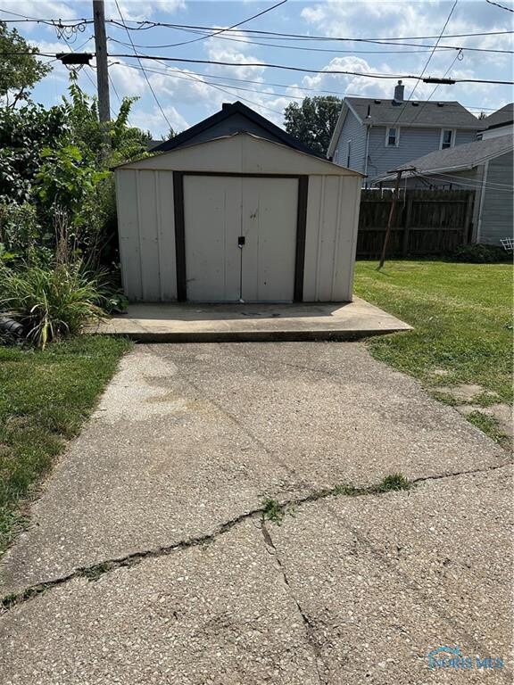 3010 118th St, Toledo, OH 43611 - photo 4