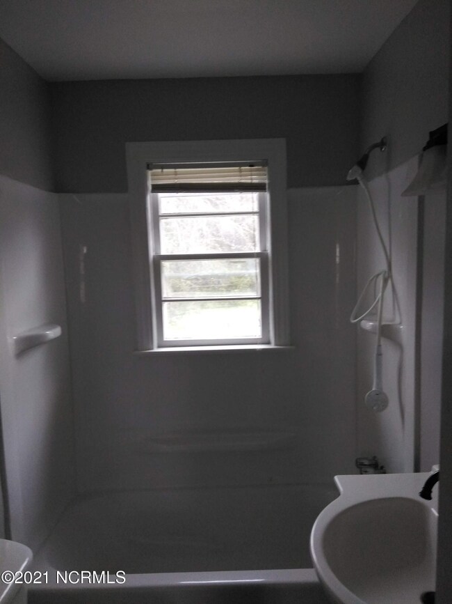 395 Cooper St, Winterville, NC 28590 - photo 6