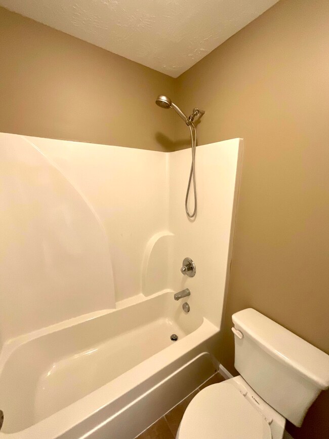 5465 Everlook Cir, Evans, GA 30809 - photo 6