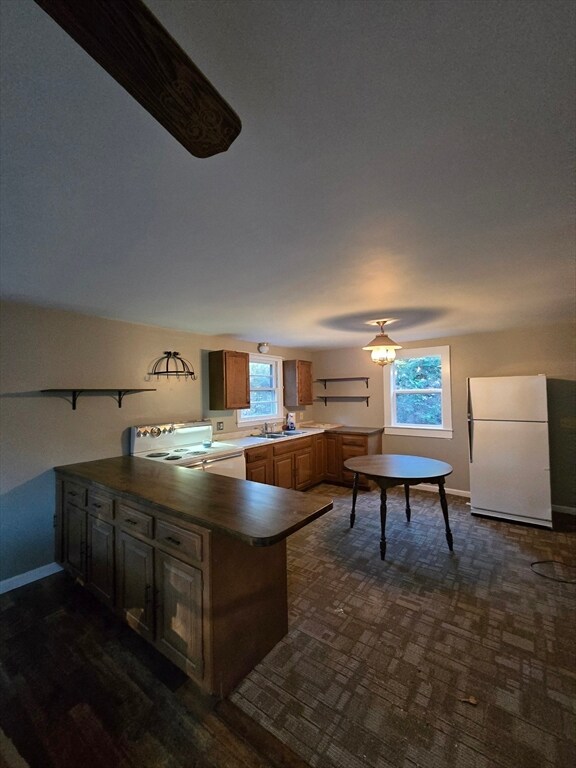 28 Hilltop Dr, West Brookfield, MA 01585 - photo 4