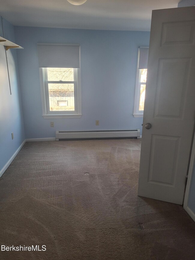 New paint in Carpet in 3 bedroom unit