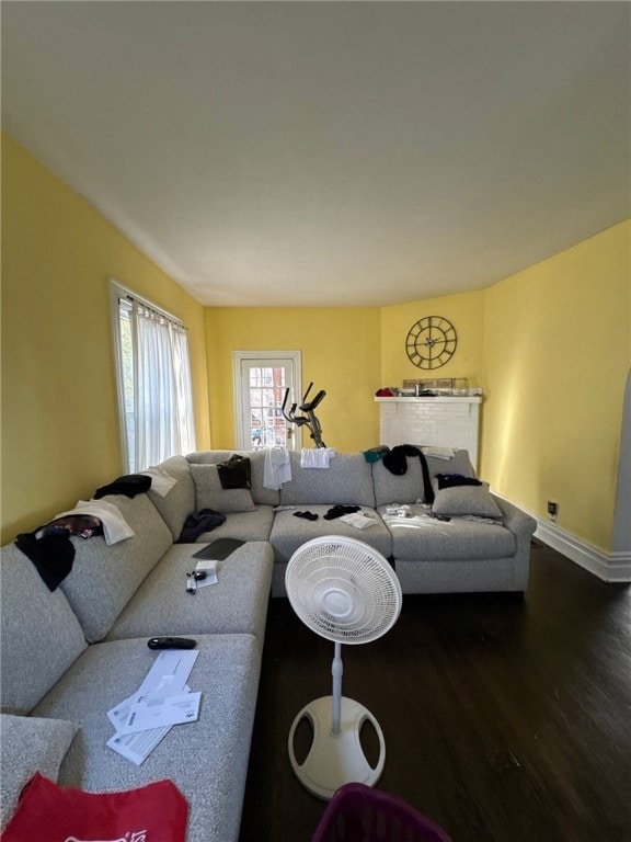 1050 Vance Ave, Coraopolis, PA 15108 - photo 6