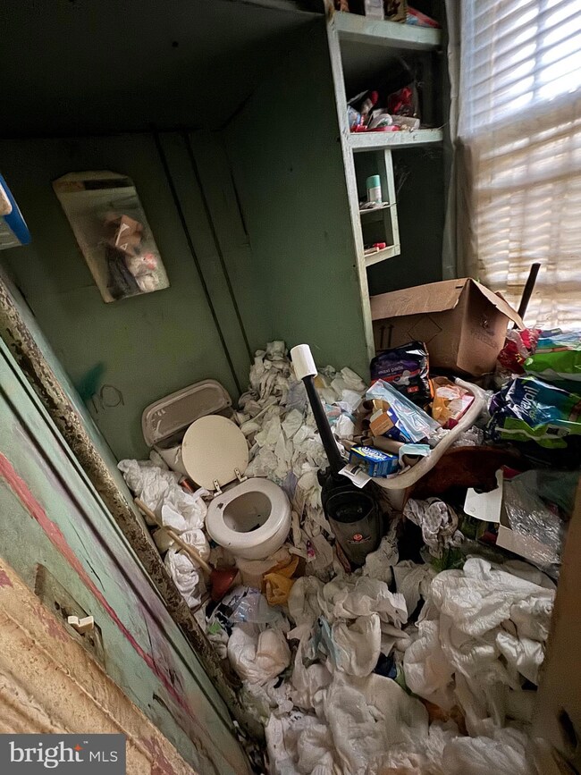 22 N Lincoln St, Palmyra, PA 17078 - photo 3