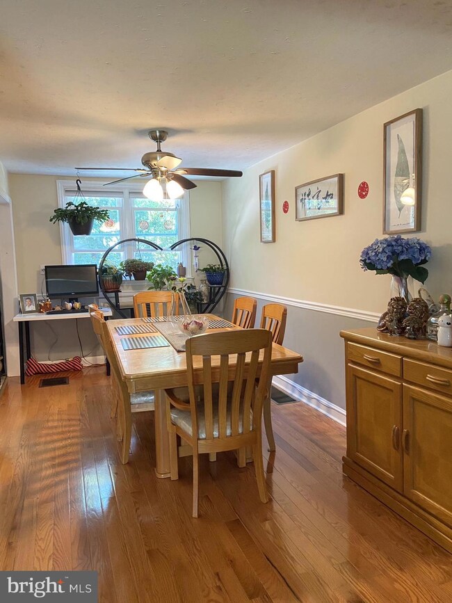 330 Spruce St, Glenolden, PA 19036 - photo 5