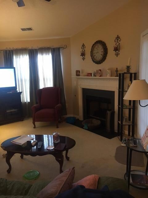 303 Dupont Way Bedroom