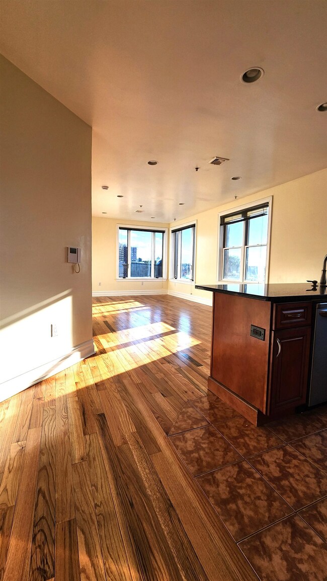 1000 West St unit 3C, Union City, NJ 07087 - photo 6