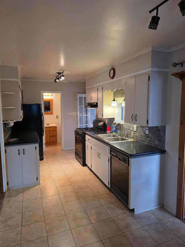 7 Holland Ave, Plattsburgh, NY 12901 - photo 7