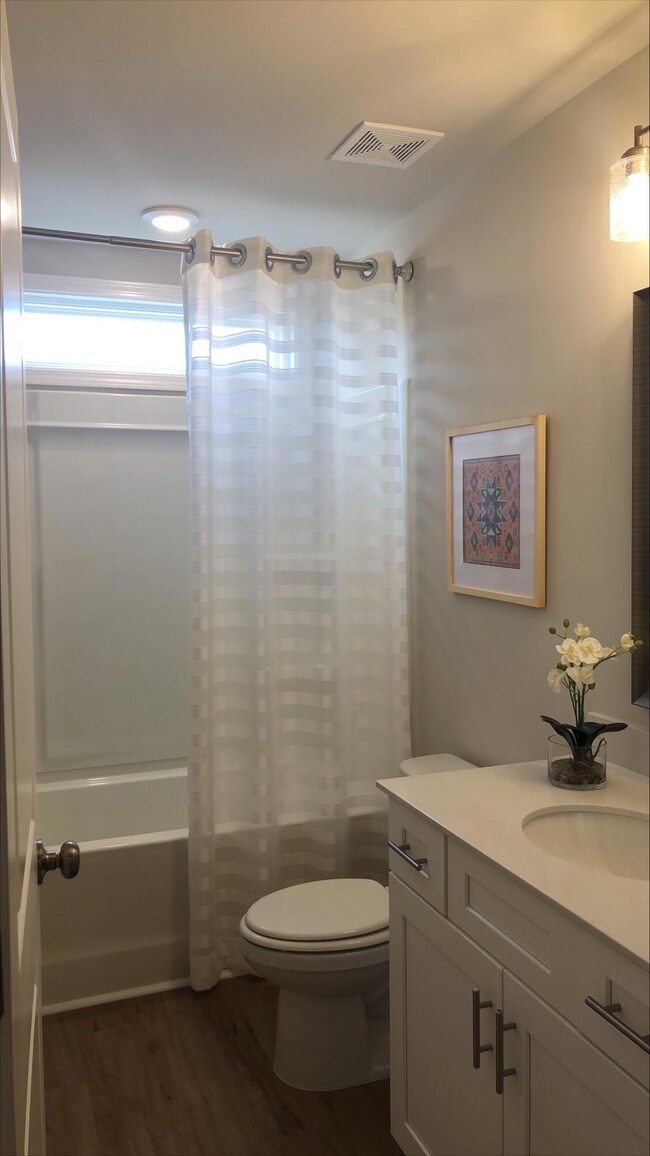 2nd Hall Bath