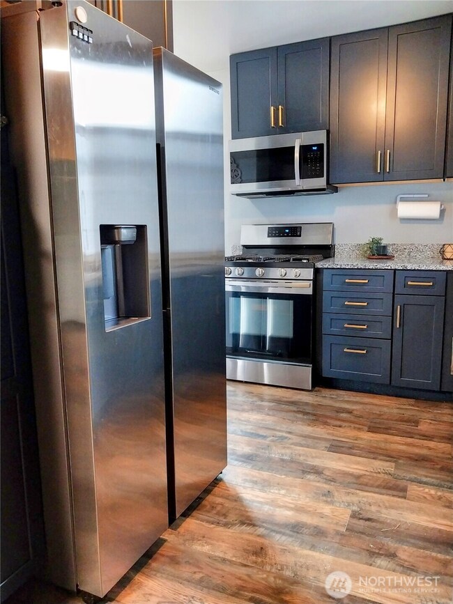 Stainless appliances