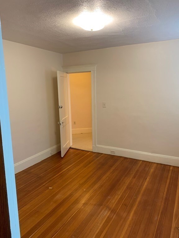 242 Cornell St unit 1, Roslindale, MA 02131 - photo 6