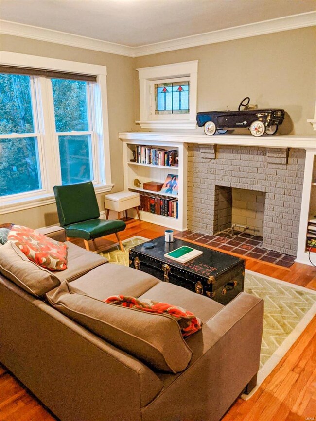 unlisted-address, Saint Louis, MO 63109 - photo 3