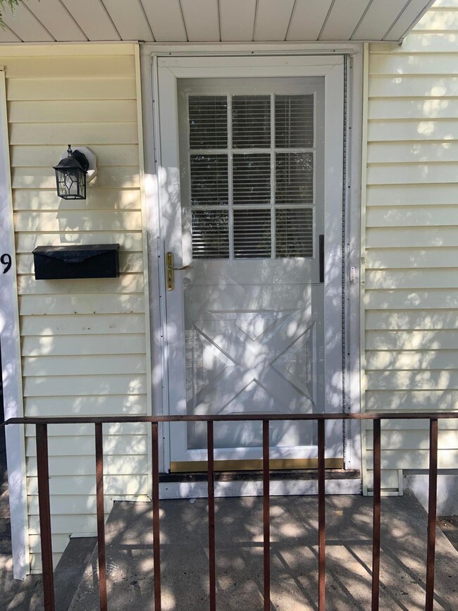 9 Pemberwick Rd, Greenwich, CT 06831 - photo 3