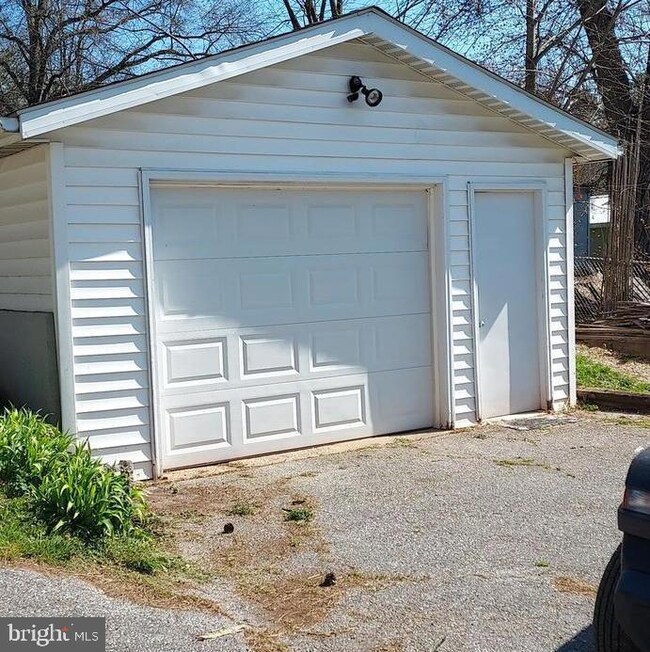 3840 Old Taneytown Rd, Taneytown, MD 21787 - photo 3