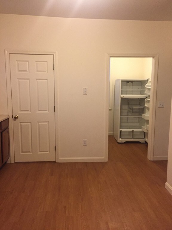 5 Chapman Ave unit 5, Andover, MA 01810 - photo 4