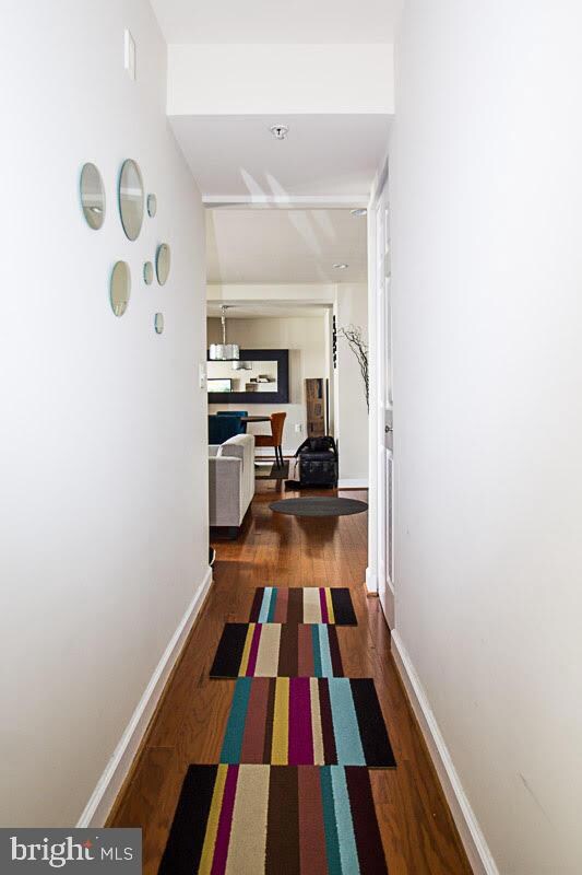 4083 S Four Mile Run Dr unit 304, Arlington, VA 22204 - photo 3